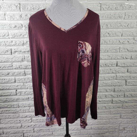 Chicos Women Top 3 Standard XL Tee Long Sleeve Pocket Purple Mandala GEO202E - Picture 1 of 9